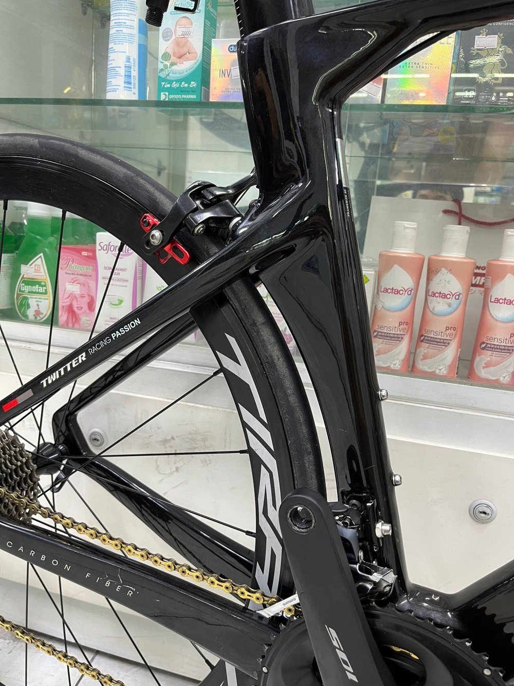 Xe đạp Twittwe R10 full carbon group 105 - Xe đạp lướt